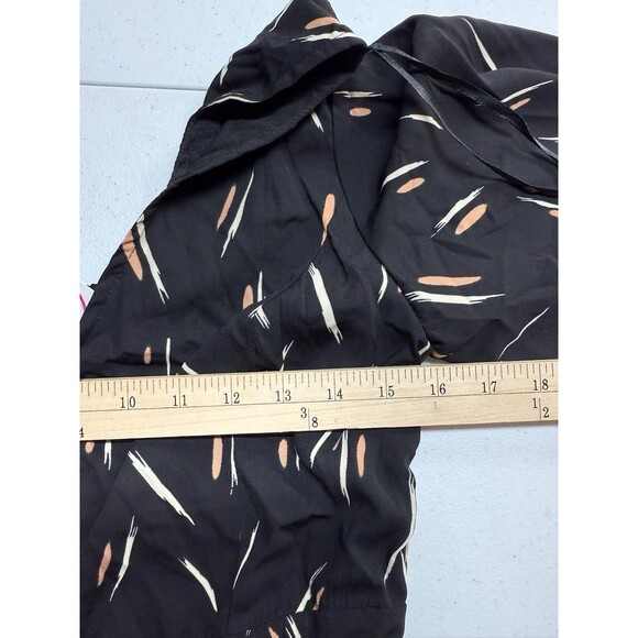 Very J Medium Dress Black Printed Smocked Midi Relaxed Flutter Short Sleeve NEW - Picture 8 of 9